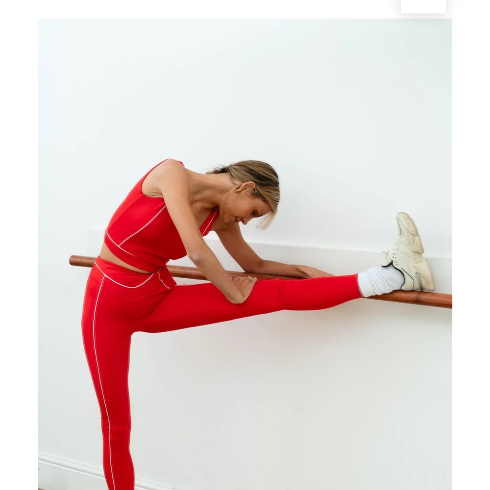 Red Athletic Leggings with Stretchy Fit